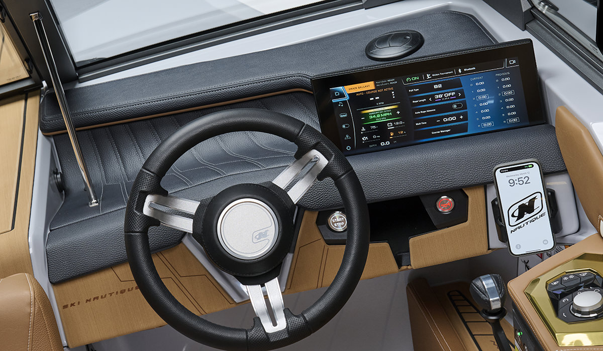 Bord Ski Nautique