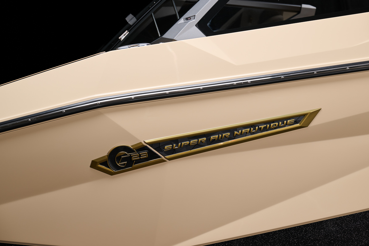 Super Air Nautique G23 — Exterior 4
