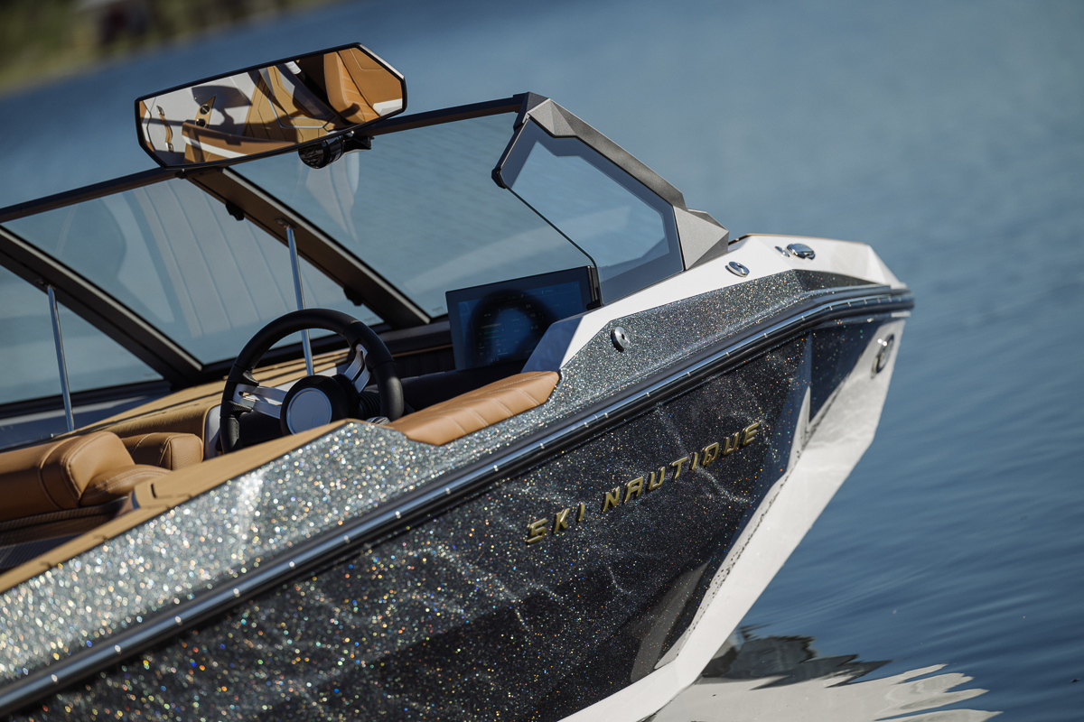 Ski Nautique - Exterior 1